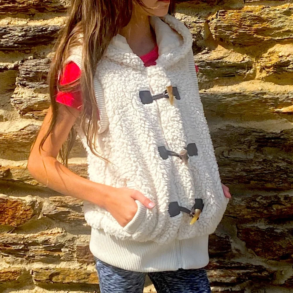 Coffee Shop kids faux‎ Shearling Cream hooded Vest sz L